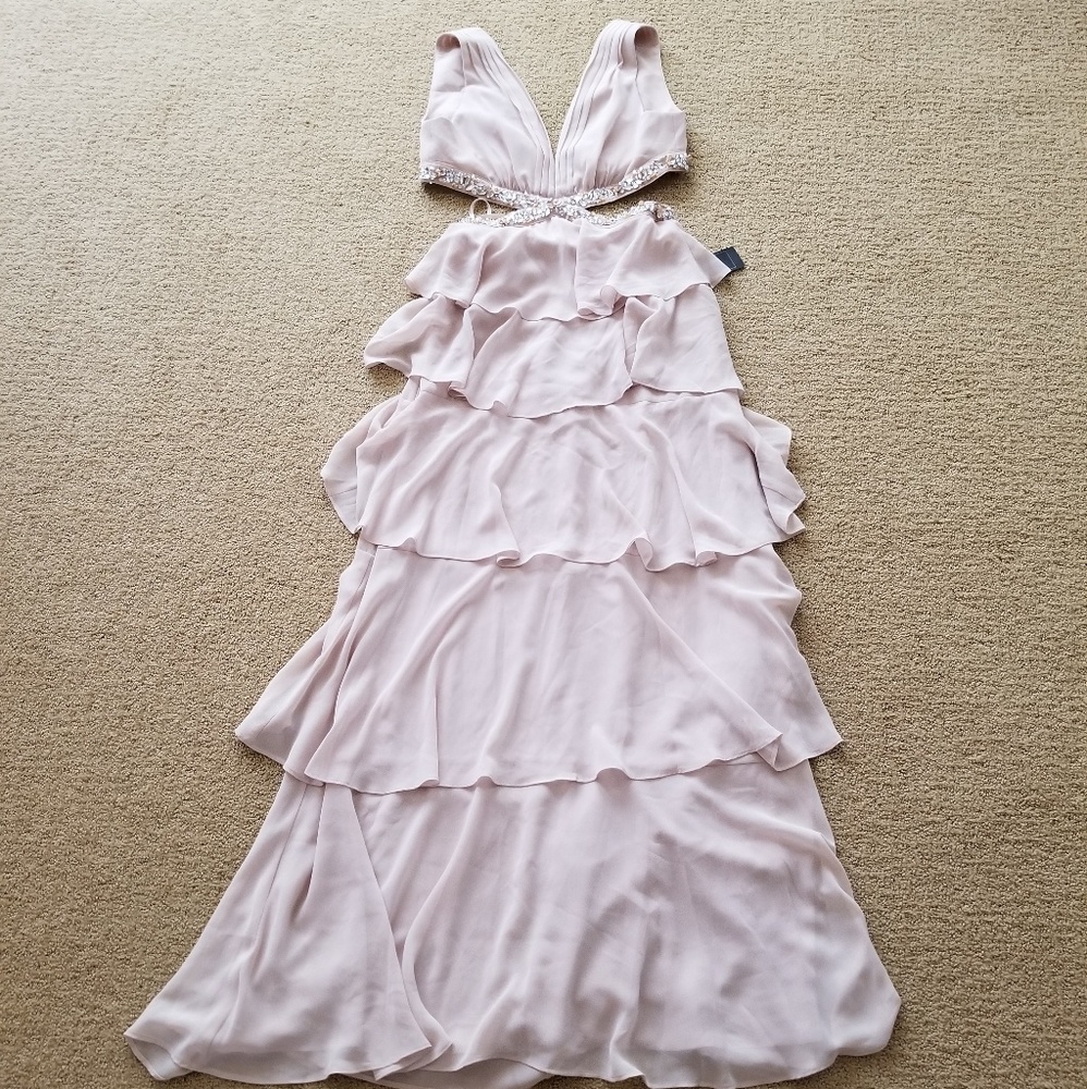 *SOLD* NWT BCBG Thassia Embellished Tiered Cutout Gown - Picture 3 of 8
